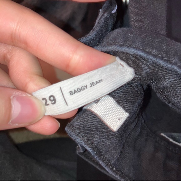 Pacsun High-Waisted Ripped Baggy Jeans - Picture 13 of 13